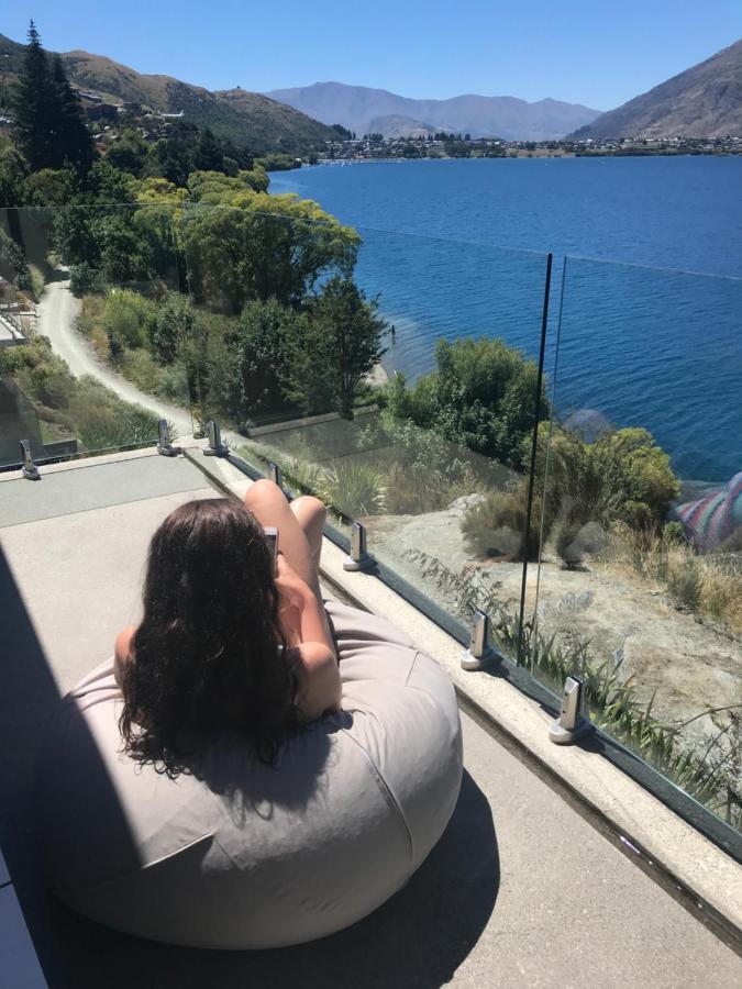 'Lakelife' Lake Front Apartment Queenstown Eksteriør billede